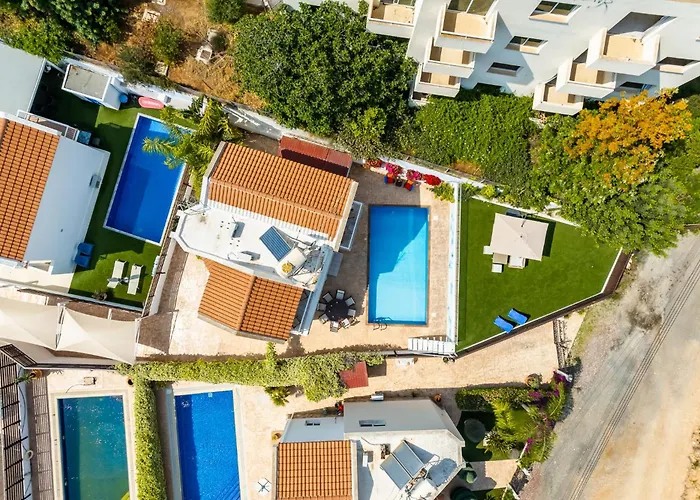 Athena By Ezoria Protaras