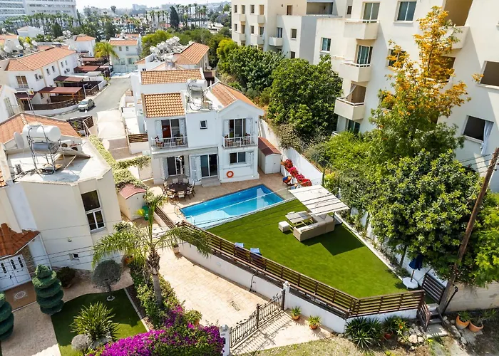 Athena By Ezoria Villa Protaras