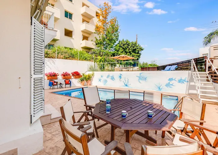 Athena By Ezoria Villa Protaras