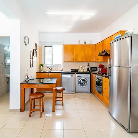 Athena By Ezoria Villa Protaras